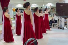 LINE_ALBUM_さくらパレス慰問_240916_146