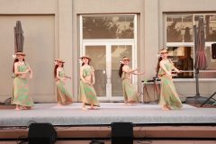 LINE_ALBUM_Q1-No.2_250907_19