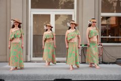 LINE_ALBUM_Q1-No.2_250907_37