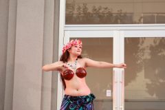 LINE_ALBUM_Q1-No.4_250907_16