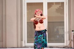 LINE_ALBUM_Q1-No.4_250907_21