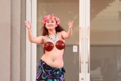 LINE_ALBUM_Q1-No.4_250907_22